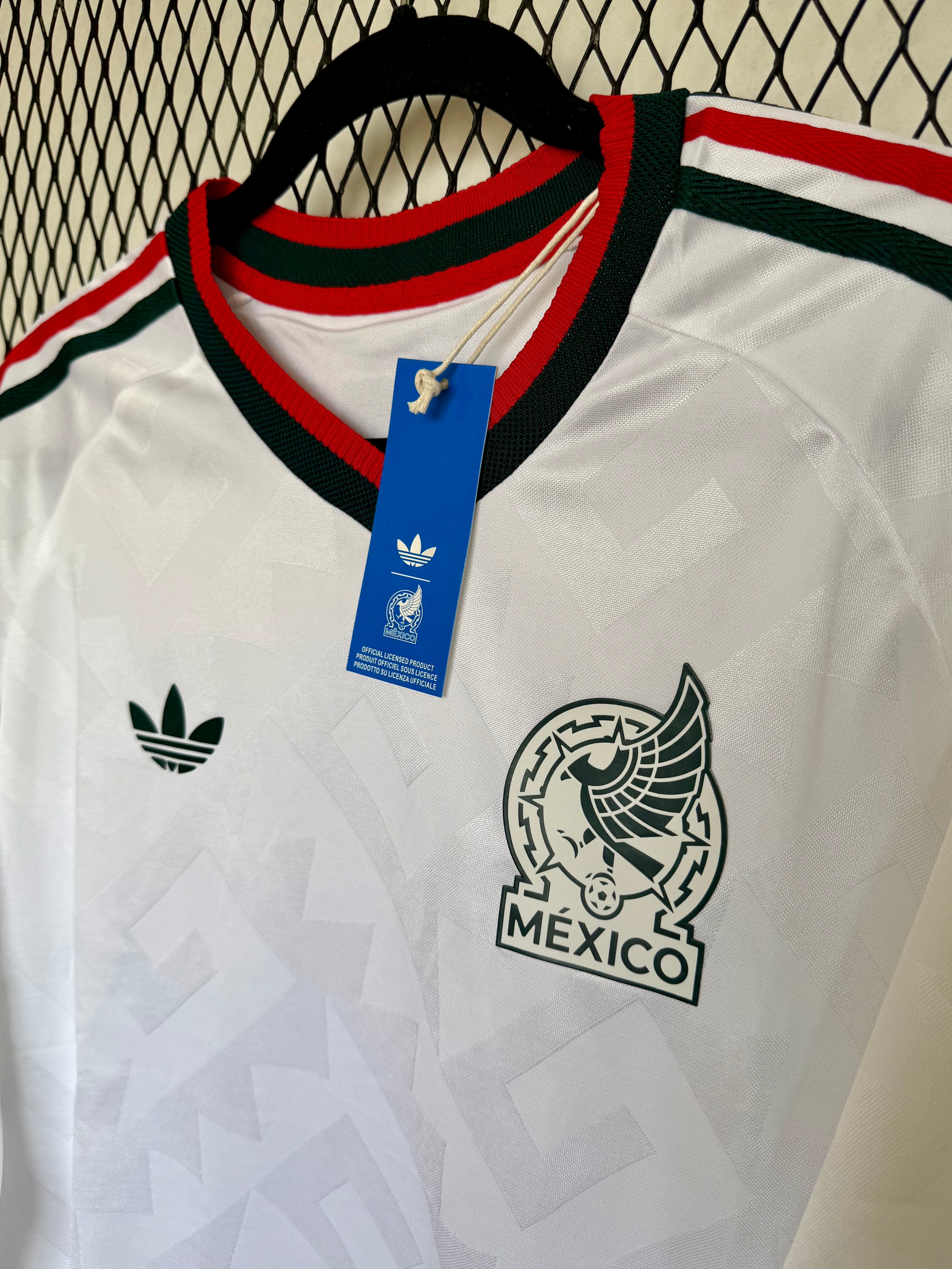 México Visita Manga Larga 2026 Versión de Juego